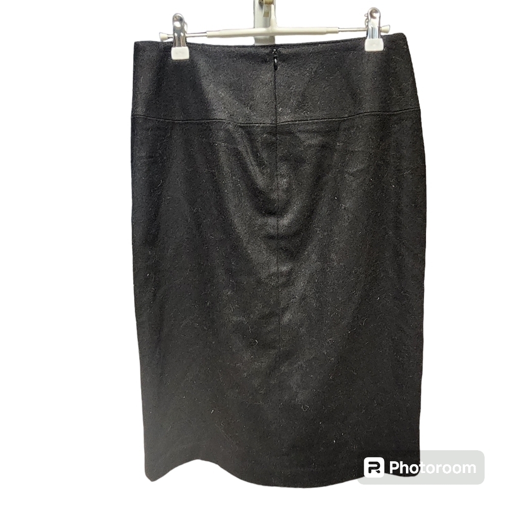 Banana Republic Black Wool Blend Pencil Skirt With Slit Sz. 4 Professional  NWT - Picture 2 of 9